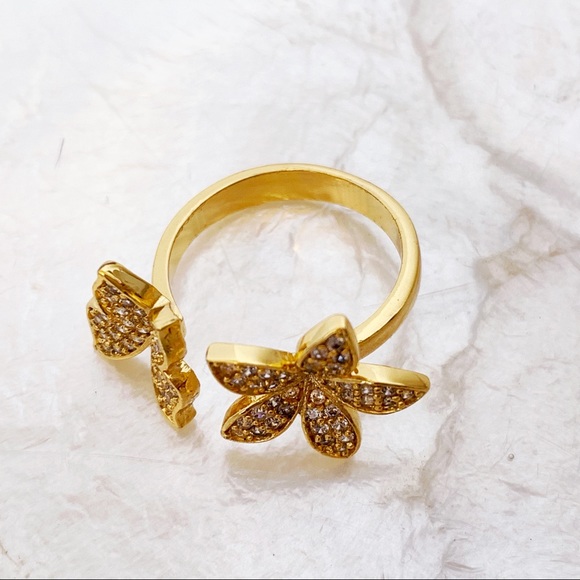 Gold Tone Rhinestone Open Butterfly Ring - Picture 4 of 6